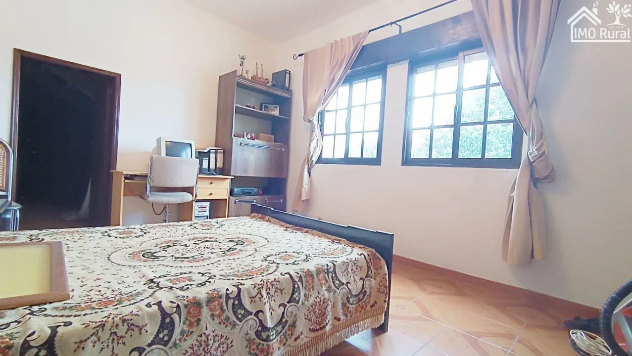 Moradia T3 para Venda em Azoia de Cima e Tremês Foto 38