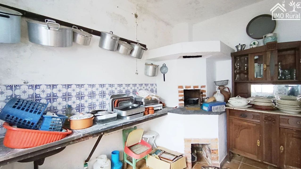 Moradia T3 para Venda em Azoia de Cima e Tremês Foto 10