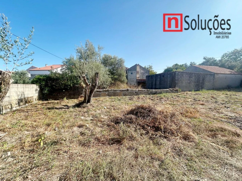 Moradia T3 para Venda em Freixedas Foto 23