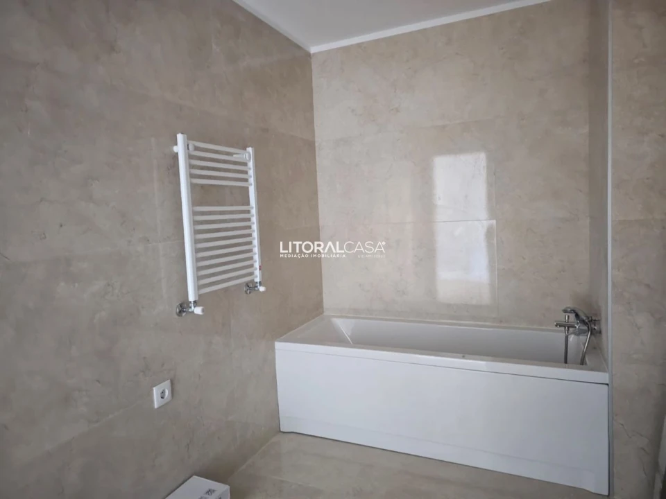 Apartamento T3 para Venda em Glória e Vera Cruz Foto 11