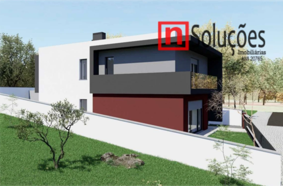 Moradia T4 para Venda em Vialonga Foto 3