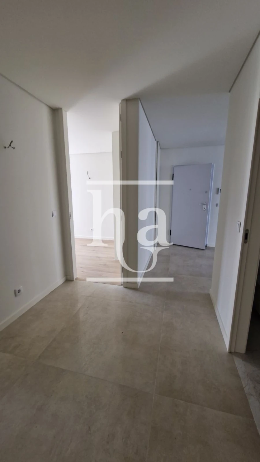 Apartamento T3 para Venda em Cedofeita, Santo Ildefonso, Sé, Miragaia, São Nicolau e Vitória Foto 8