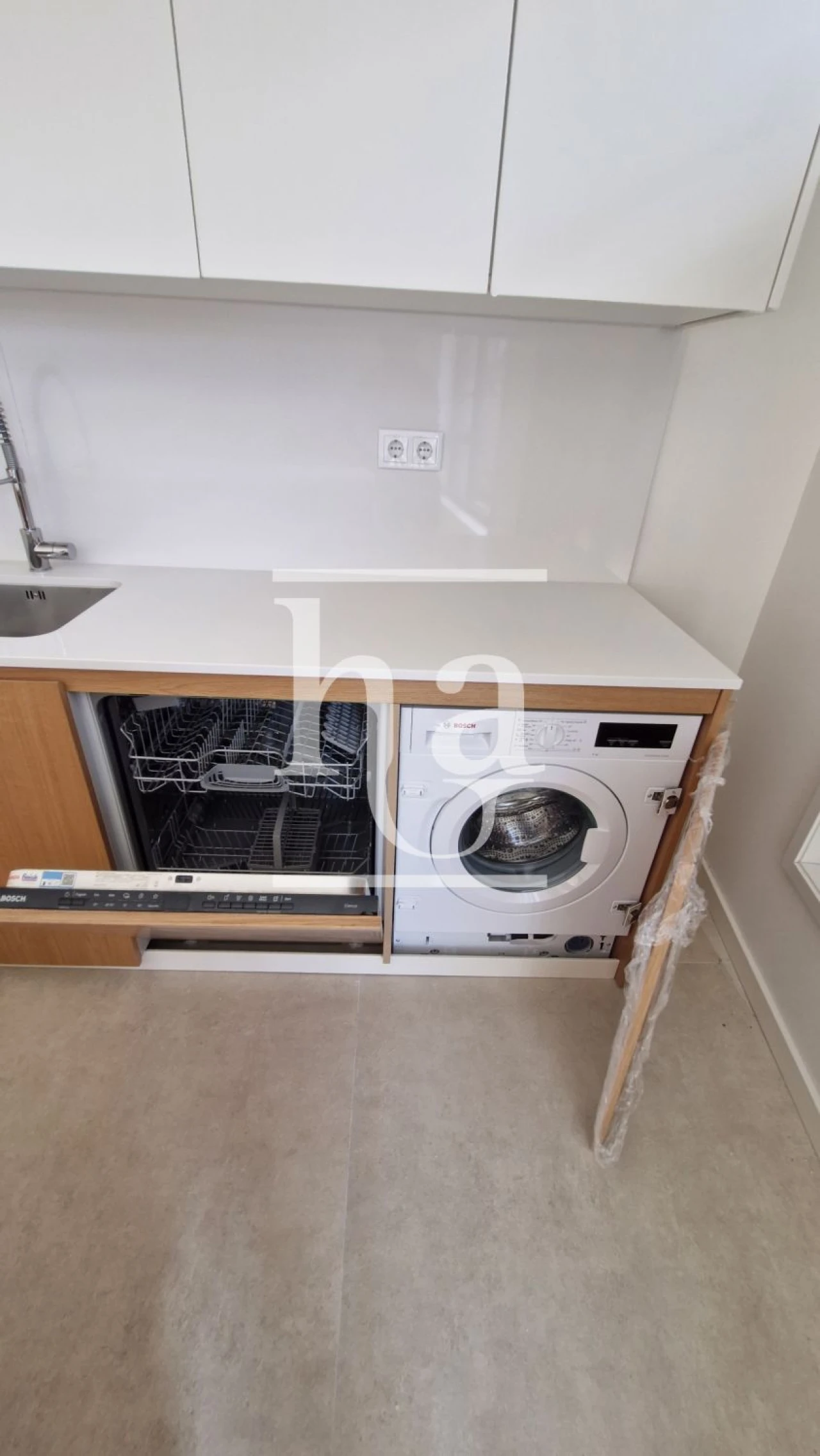 Apartamento T3 para Venda em Cedofeita, Santo Ildefonso, Sé, Miragaia, São Nicolau e Vitória Foto 3