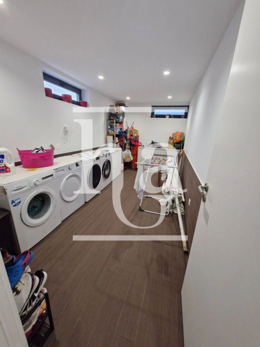 Moradia T5 para Venda em Rio Tinto Foto 36