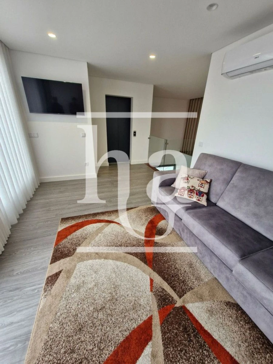 Moradia T5 para Venda em Rio Tinto Foto 27