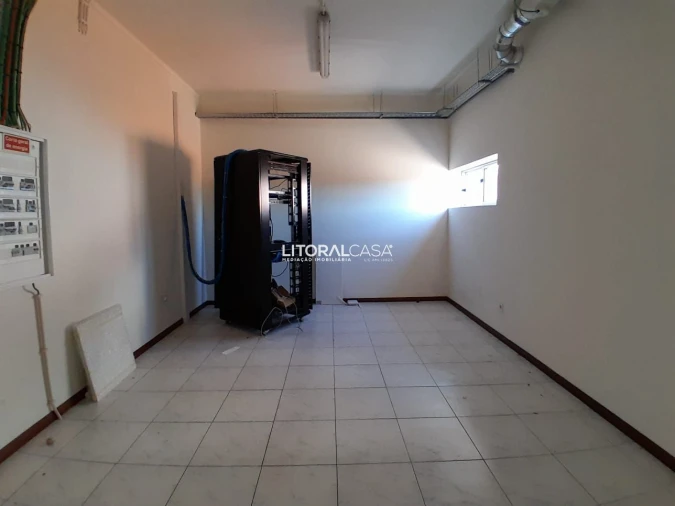 Loja para Venda em Oiã Foto 12