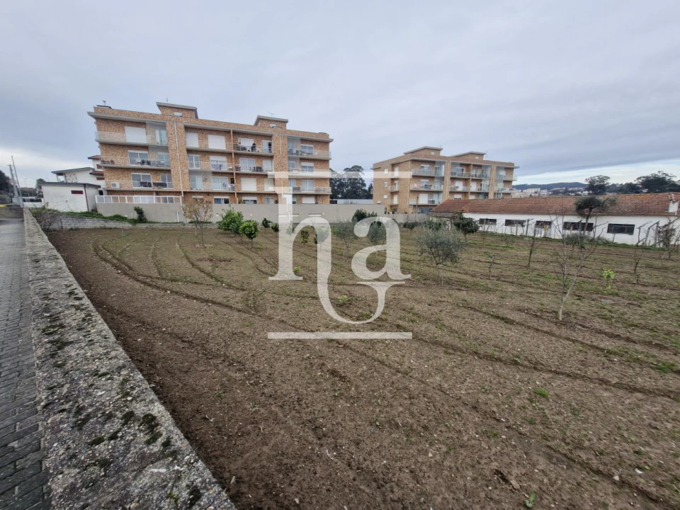 Terreno para Venda em Gondomar (São Cosme), Valbom e Jovim Foto 3