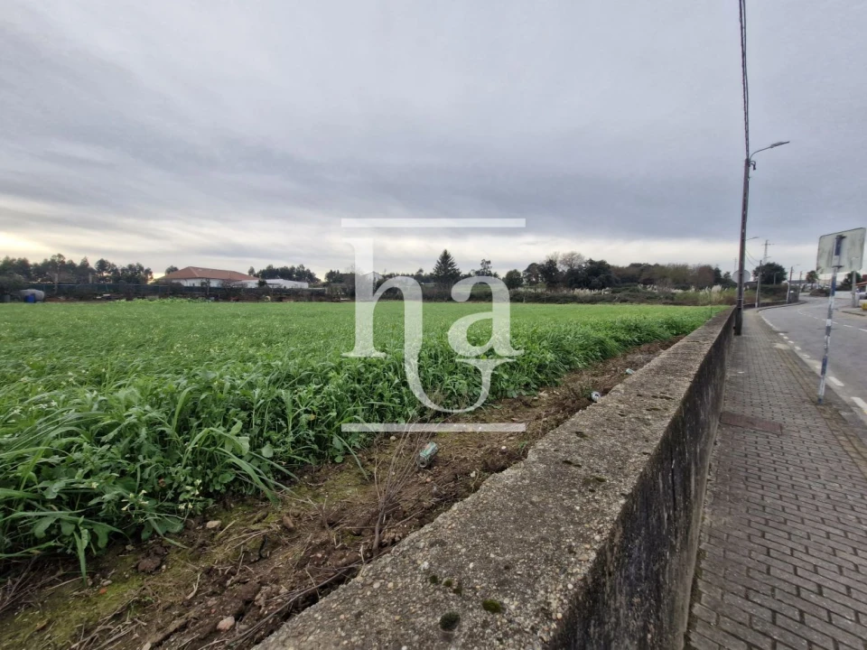 Terreno para Venda em Gondomar (São Cosme), Valbom e Jovim Foto 12