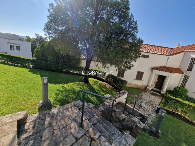 Moradia T9 para Venda em Sé Nova, Santa Cruz, Almedina e São Bartolomeu Foto 12