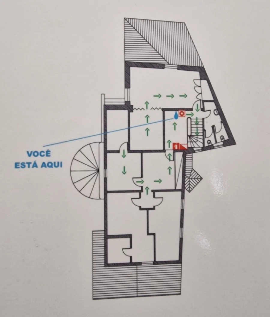 Moradia T9 para Venda em Sé Nova, Santa Cruz, Almedina e São Bartolomeu Foto 58