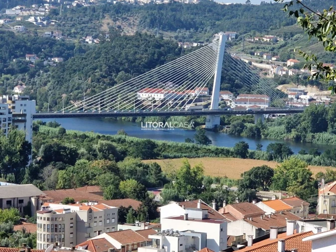 Moradia T9 para Venda em Sé Nova, Santa Cruz, Almedina e São Bartolomeu Foto 42