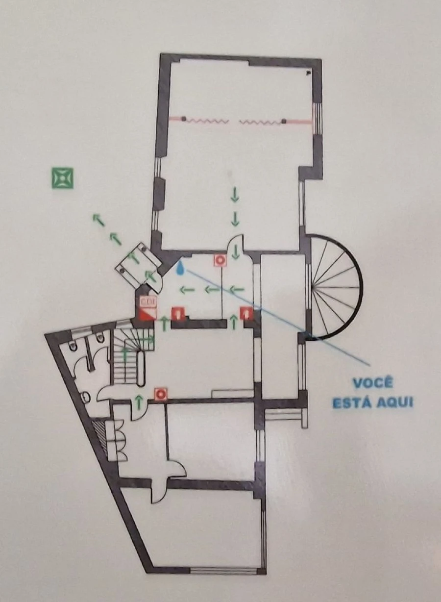 Moradia T9 para Venda em Sé Nova, Santa Cruz, Almedina e São Bartolomeu Foto 59