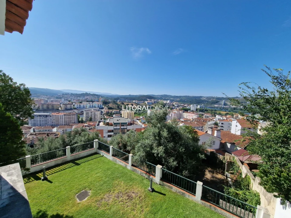 Moradia T9 para Venda em Sé Nova, Santa Cruz, Almedina e São Bartolomeu Foto 41