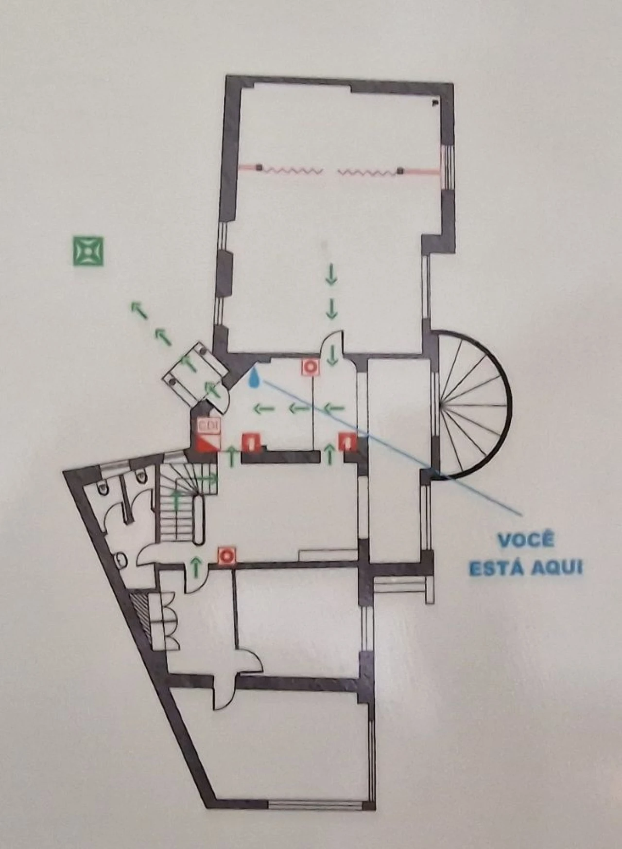 Moradia T9 para Venda em Sé Nova, Santa Cruz, Almedina e São Bartolomeu Foto 59