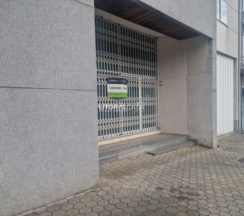 Loja para Venda em São João da Madeira Foto 2