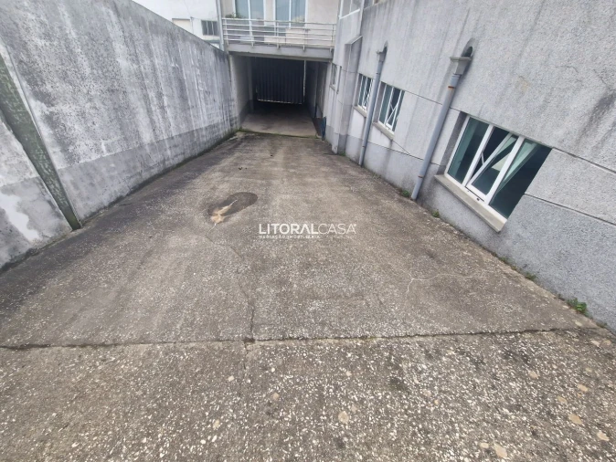 Loja para Venda em São João da Madeira Foto 20