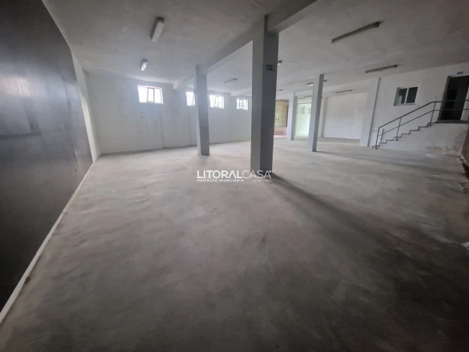 Loja para Venda em São João da Madeira Foto 14