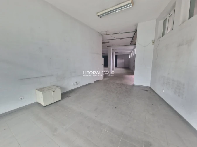 Loja para Venda em São João da Madeira Foto 5