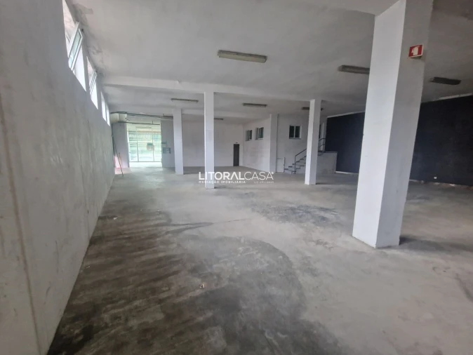 Loja para Venda em São João da Madeira Foto 3