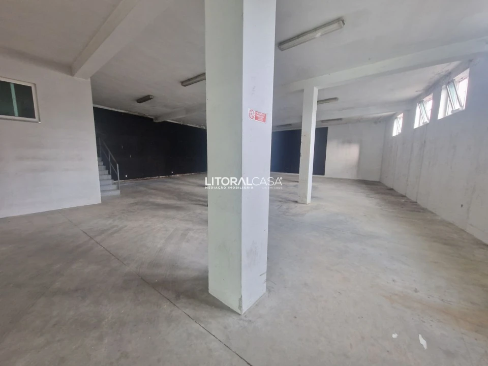 Loja para Venda em São João da Madeira Foto 10