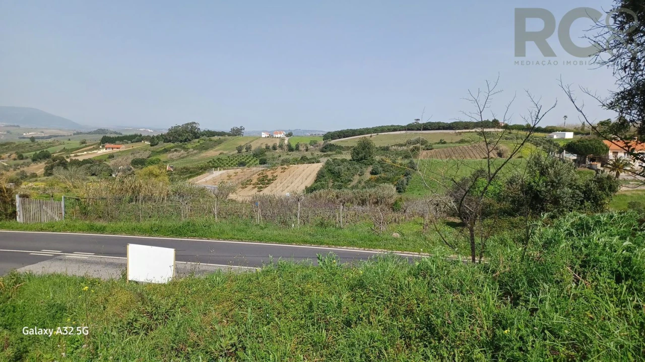 Terreno para Venda em Carvoeira e Carmões Foto 7
