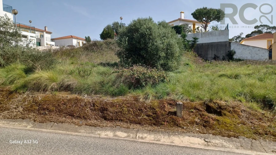 Terreno para Venda em Olhalvo Foto 7