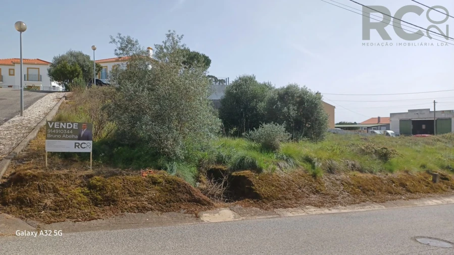 Terreno para Venda em Olhalvo Foto 11