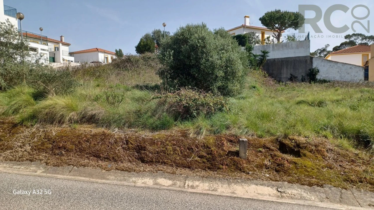 Terreno para Venda em Olhalvo Foto 7