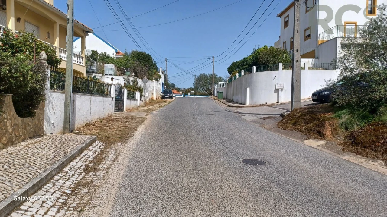 Terreno para Venda em Olhalvo Foto 8