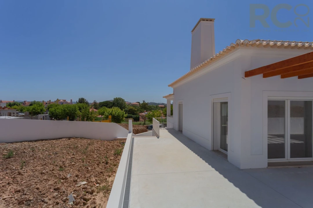 Moradia T6 para Venda em Turcifal Foto 11
