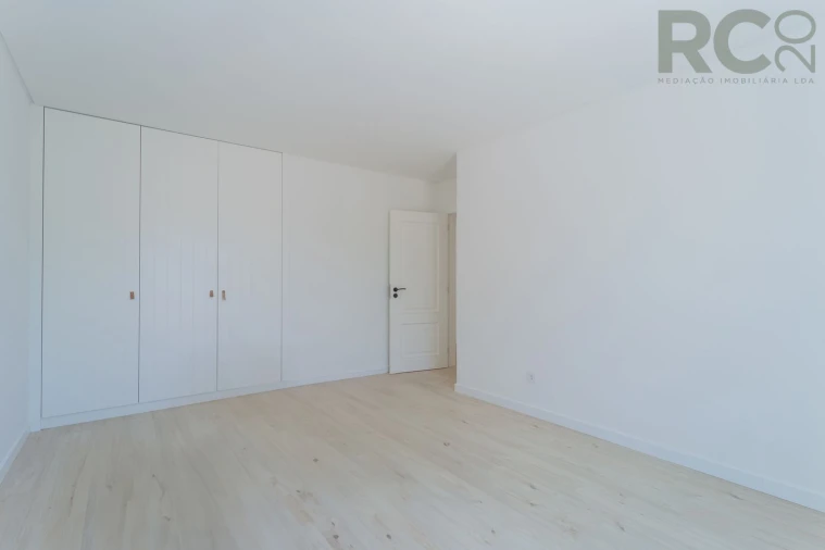 Moradia T6 para Venda em Turcifal Foto 49