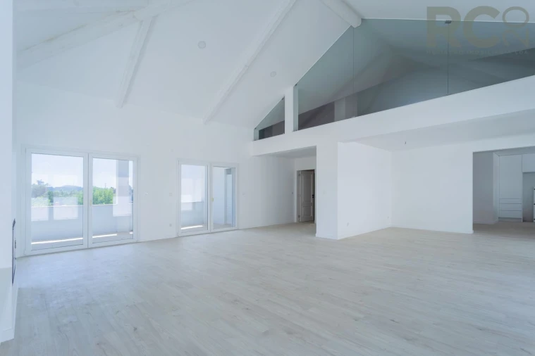 Moradia T6 para Venda em Turcifal Foto 28