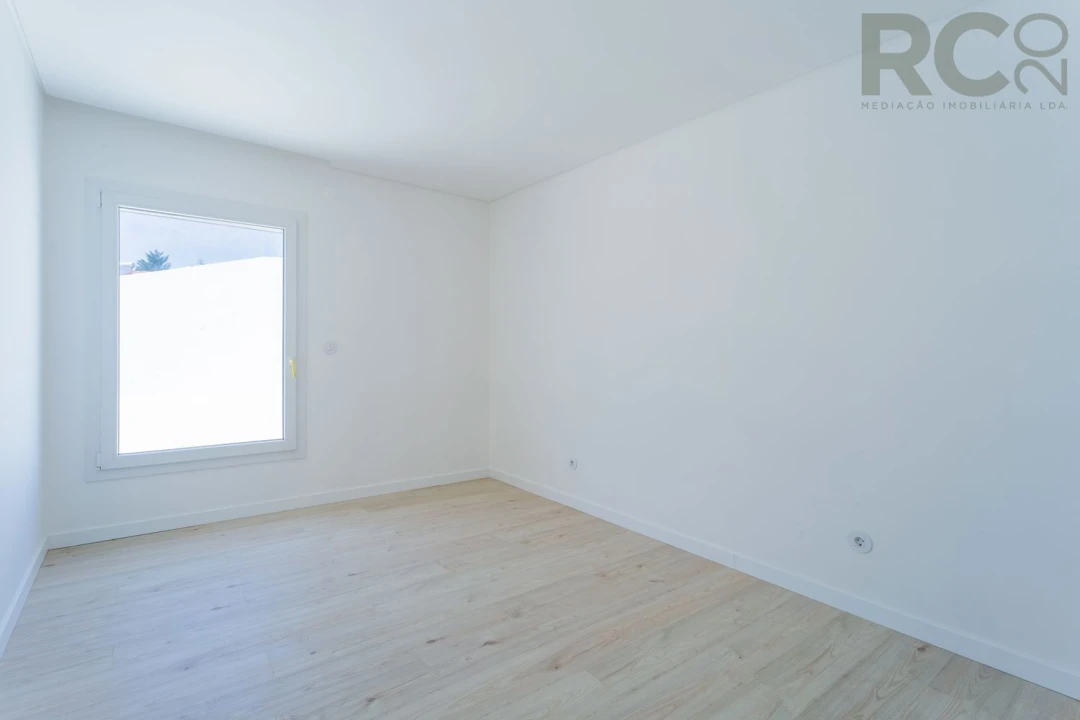 Moradia T6 para Venda em Turcifal Foto 46