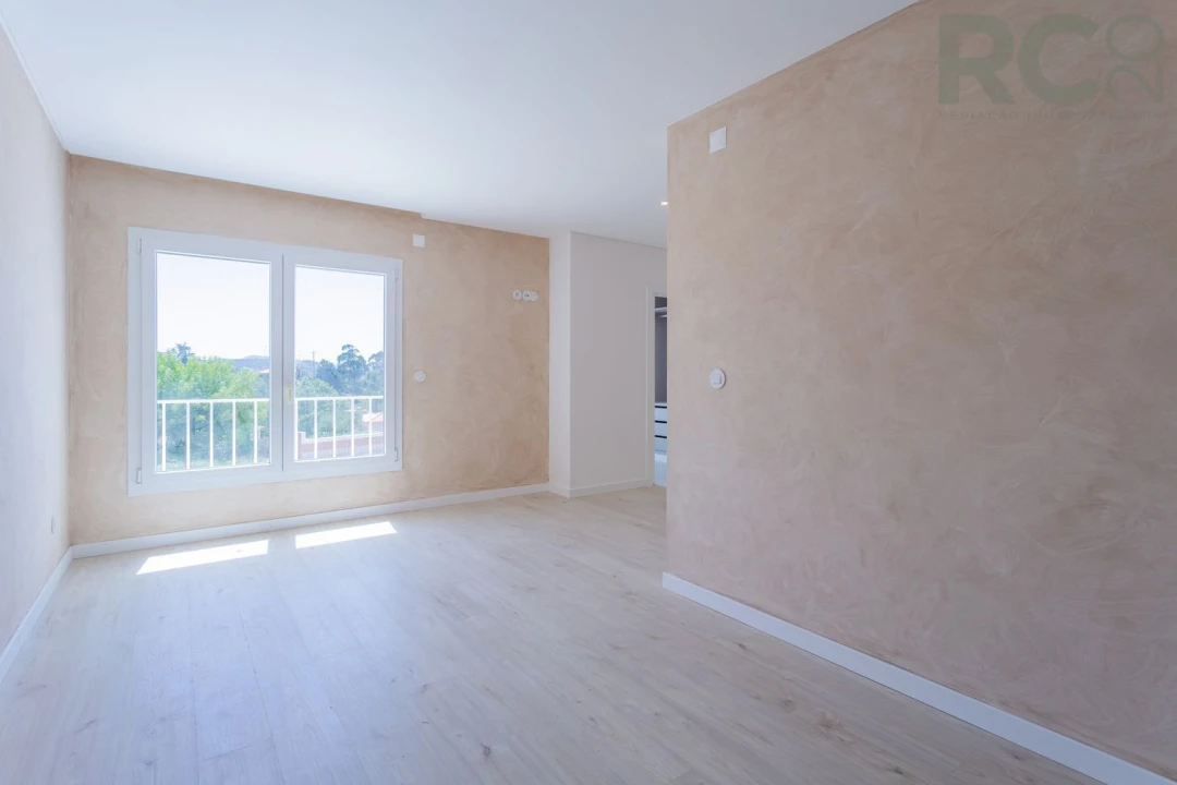 Moradia T6 para Venda em Turcifal Foto 40