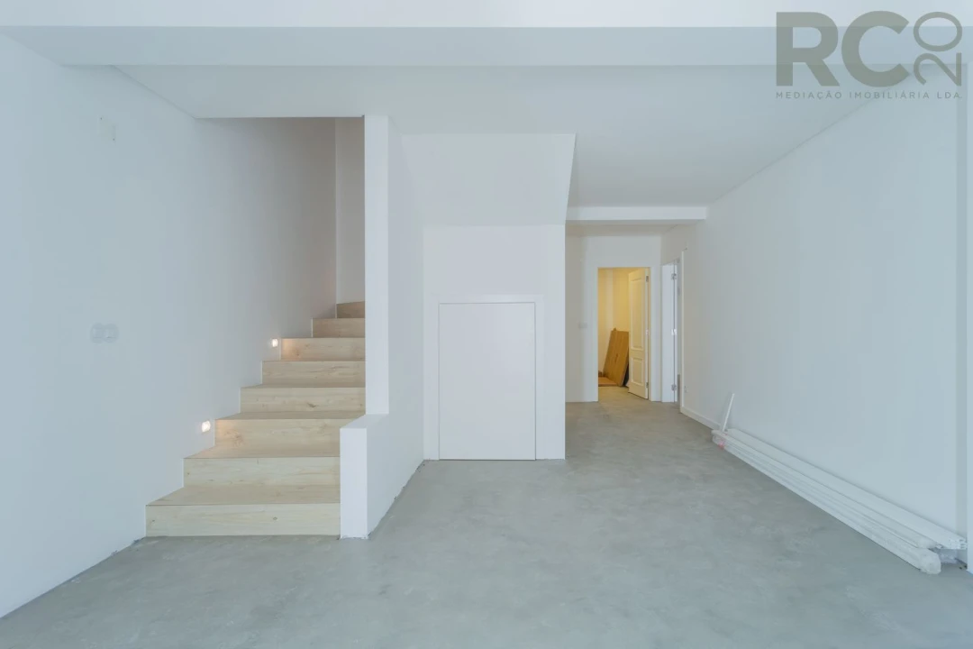 Moradia T6 para Venda em Turcifal Foto 56