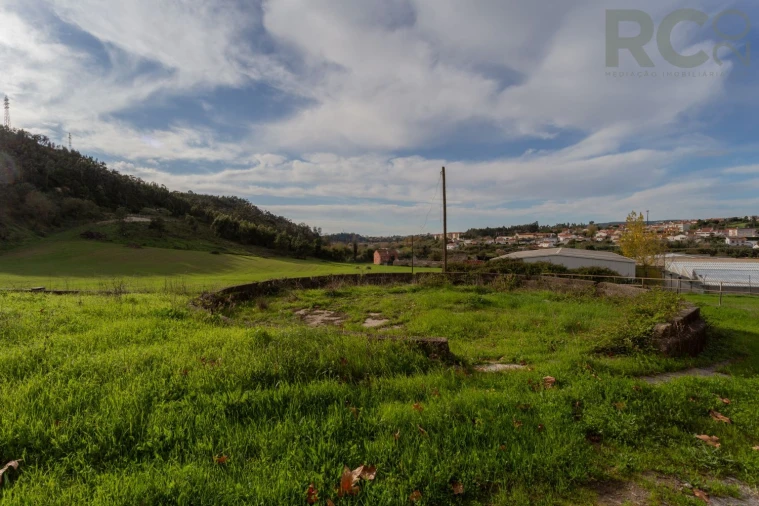 Quinta T0 para Venda em Tavarede Foto 39