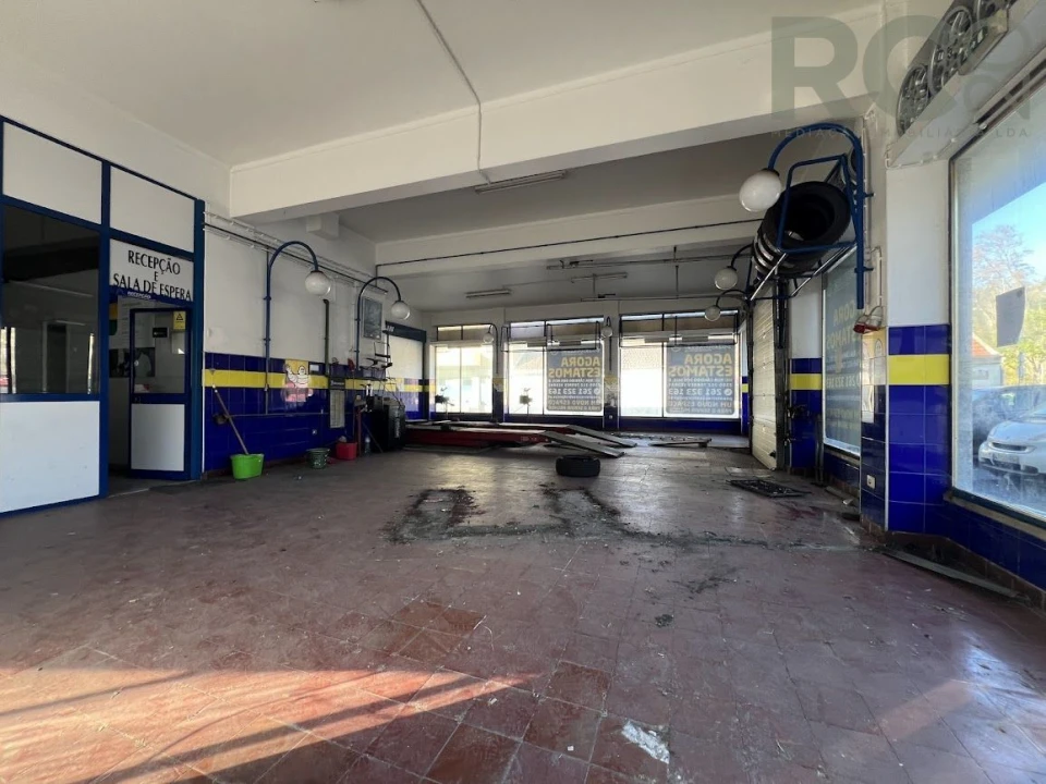 Loja para Venda em Santa Maria, São Pedro e Matacães Foto 19