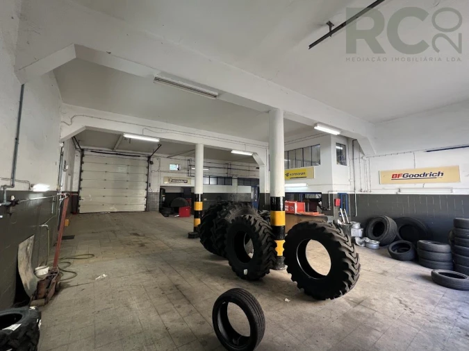 Loja para Venda em Santa Maria, São Pedro e Matacães Foto 15