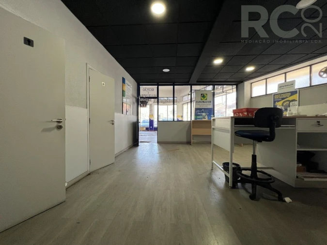 Loja para Venda em Santa Maria, São Pedro e Matacães Foto 23