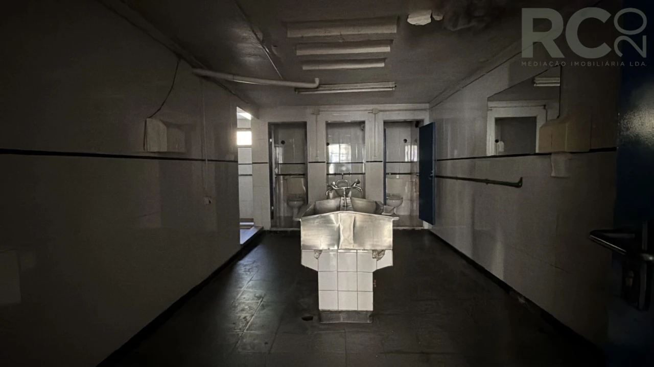 Loja para Venda em Santa Maria, São Pedro e Matacães Foto 32