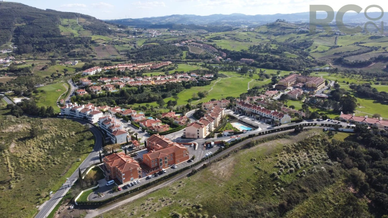 Apartamento T2 para Venda em Turcifal Foto 13