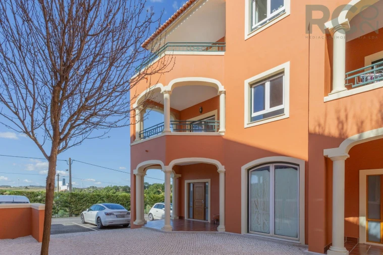 Apartamento T2 para Venda em Turcifal Foto 15