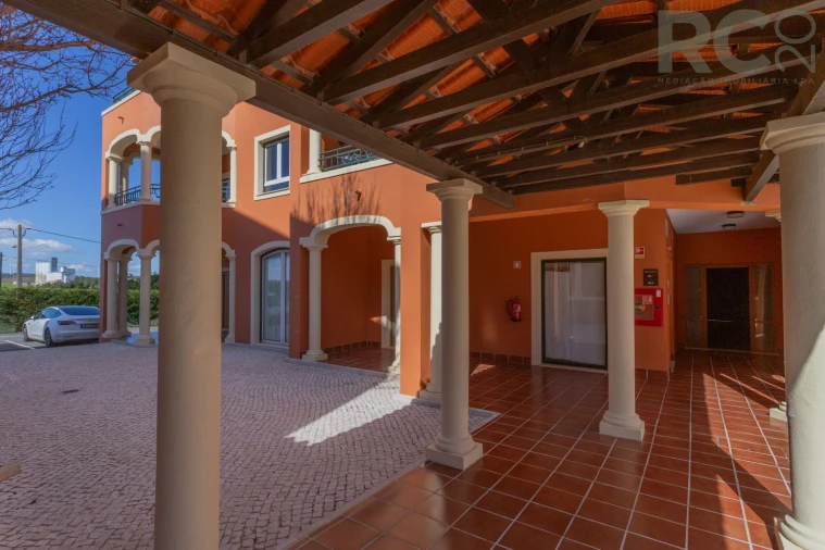 Apartamento T2 para Venda em Turcifal Foto 16