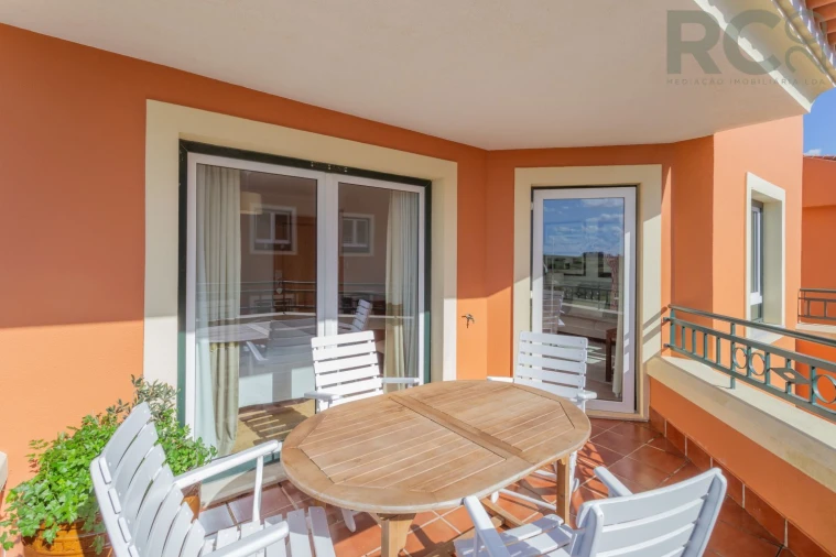 Apartamento T2 para Venda em Turcifal Foto 1