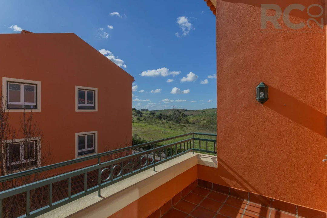 Apartamento T2 para Venda em Turcifal Foto 41