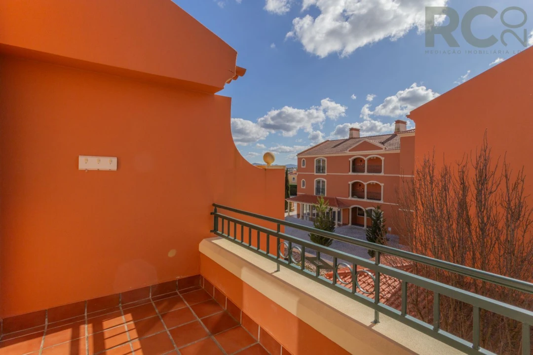 Apartamento T2 para Venda em Turcifal Foto 43