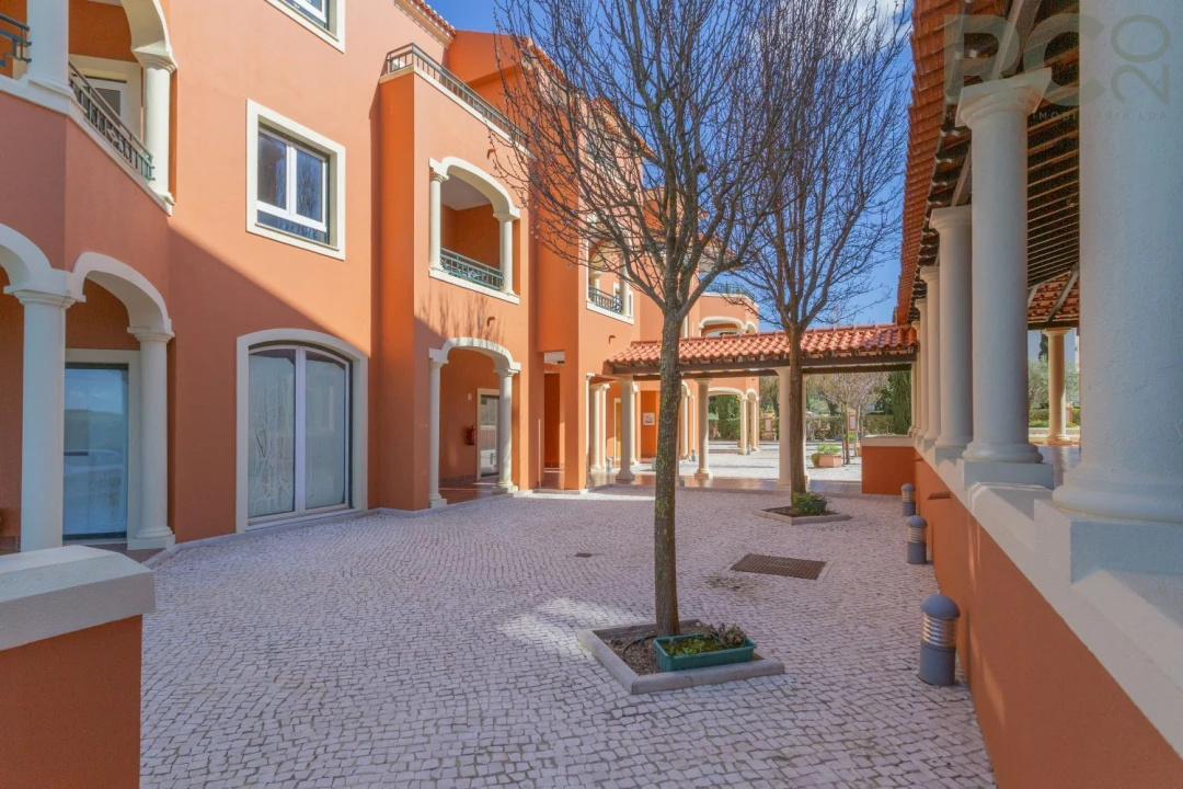 Apartamento T2 para Venda em Turcifal Foto 14