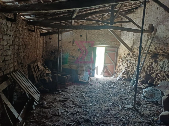 Loja para Venda em Roliça Foto 6