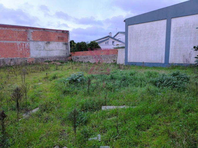 Quinta T3 para Venda em Po Foto 16