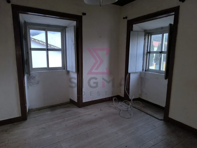 Quinta T3 para Venda em Po Foto 4